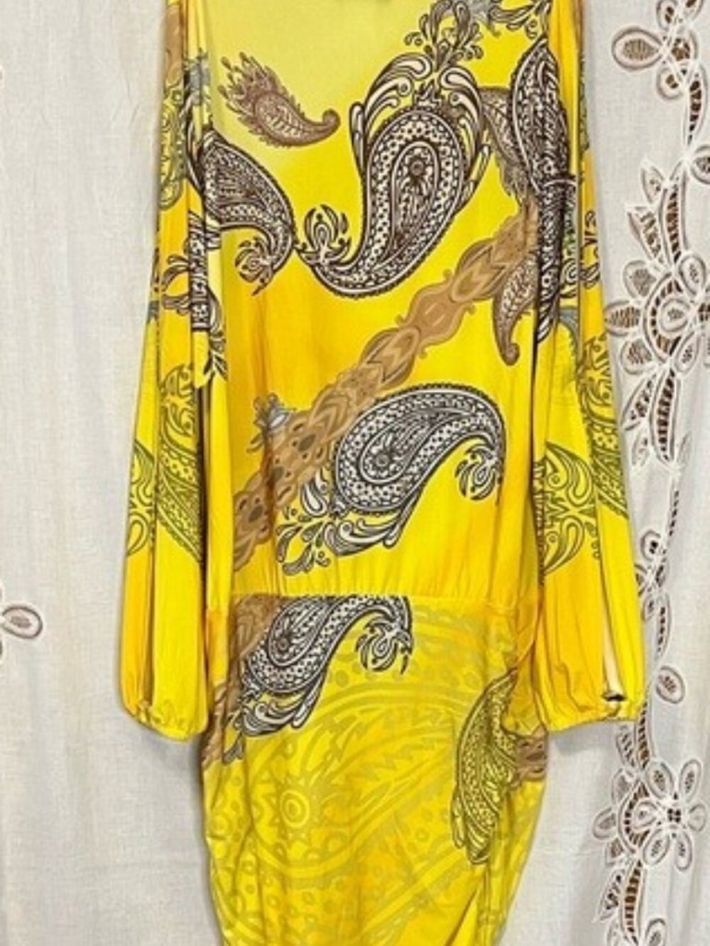 VENUS Yellow Paisley Cold Shoulder Dress M LN